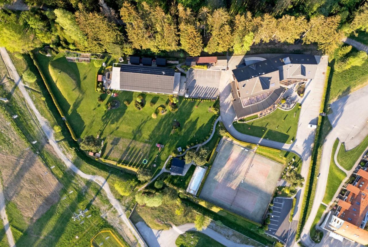 Hotel Slunecna Louka Lipno nad Vltavou Exterior foto